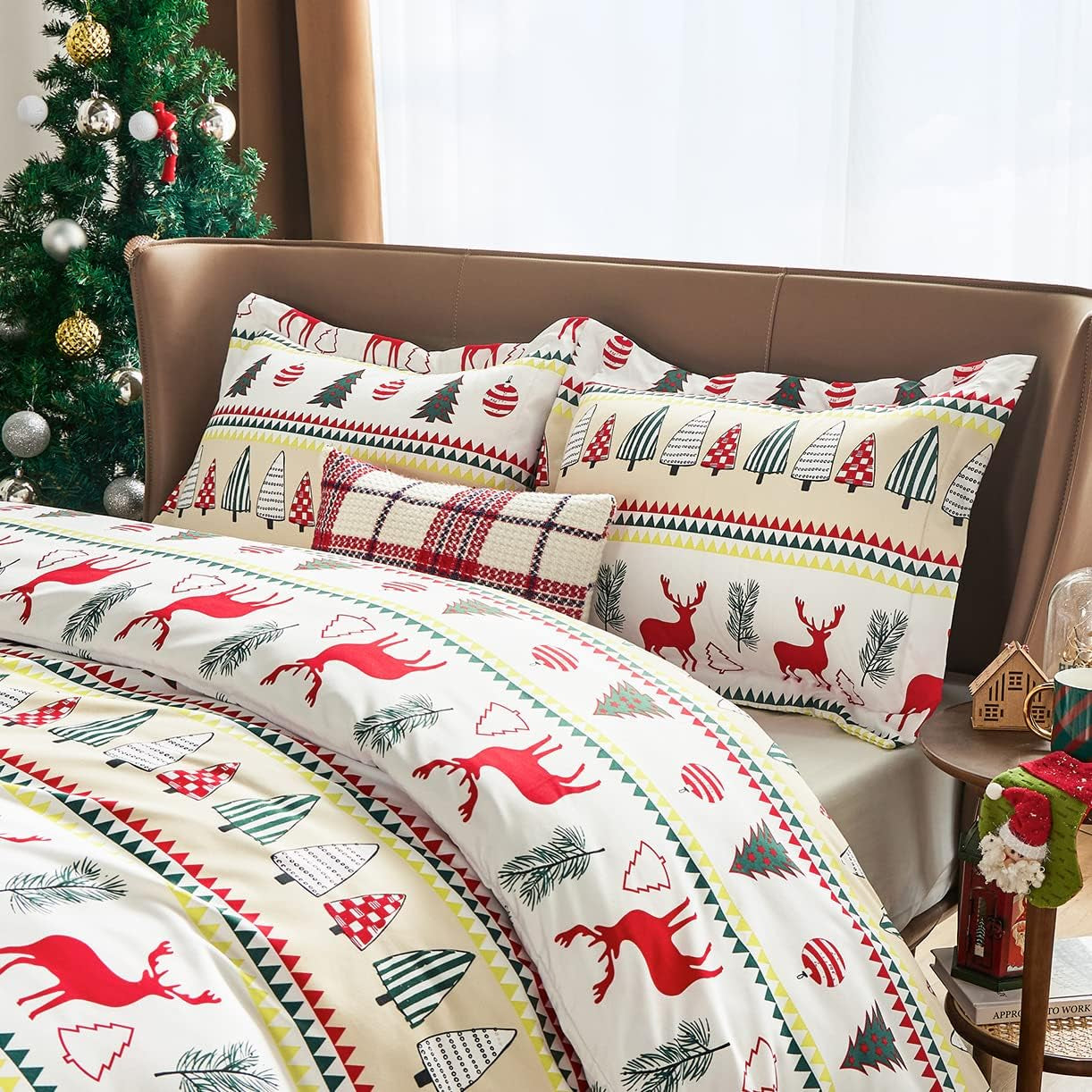 Christmas Duvet Cover Set, 3 Pieces King Size Comforter Cover Set 90"X104", Super Soft New Year Holiday Bedding Set, Red with White Christmas Reindeer